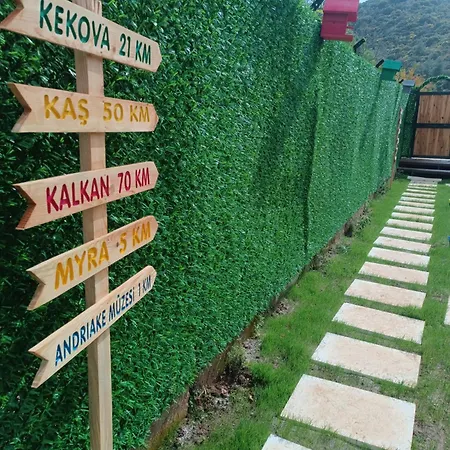 Alin Oezdogan Ev Chalet Demre